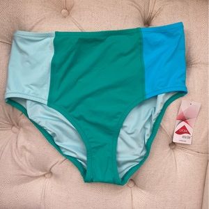 Color block high waisted bikini bottoms
